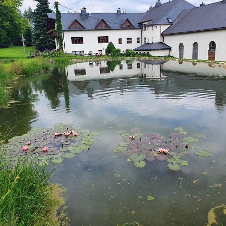 Gasthof-Pension Rotes Haus Oberwiesenthal Exterior photo